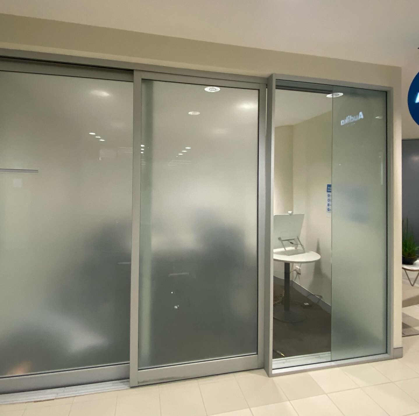 Slacking Privacy at Home? Get Window Frosting in Pitt Water