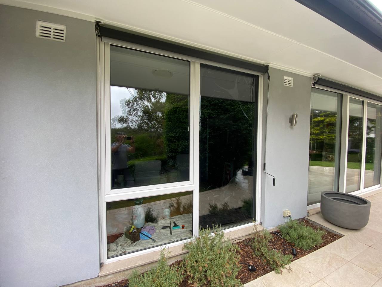 Office Window Tinting Installation in Rhodes: Step-by-Step Guide & FAQs