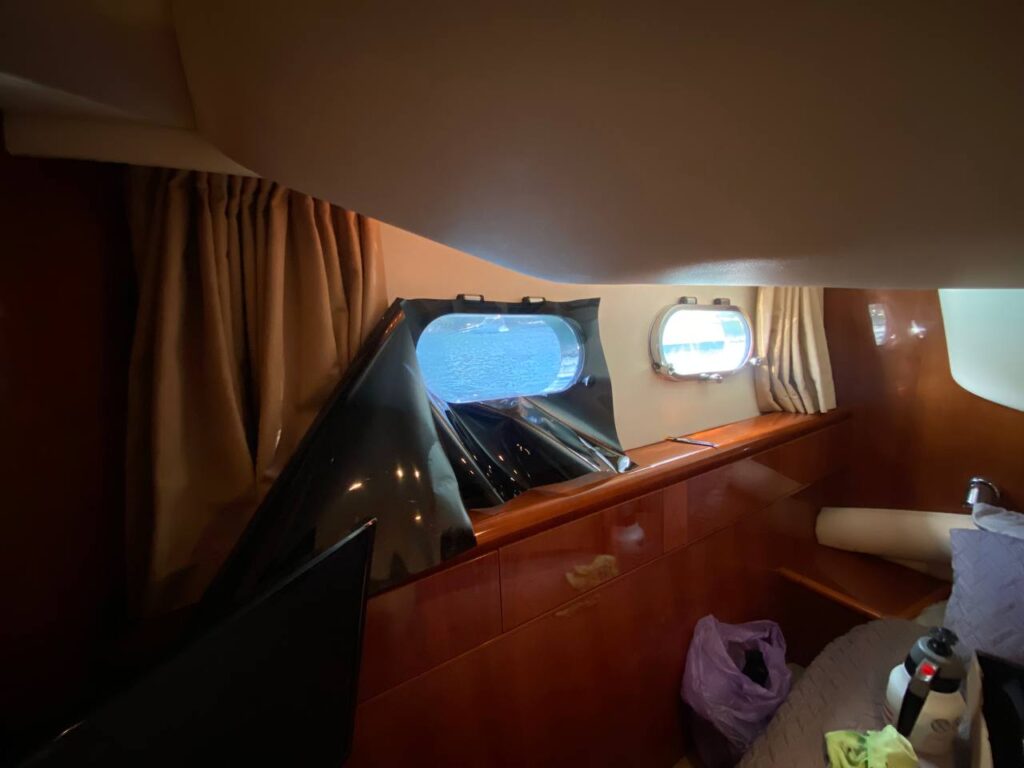Boat Window Tinting in Rhodes – Effective UV Protection & Heat Reduction Solutions