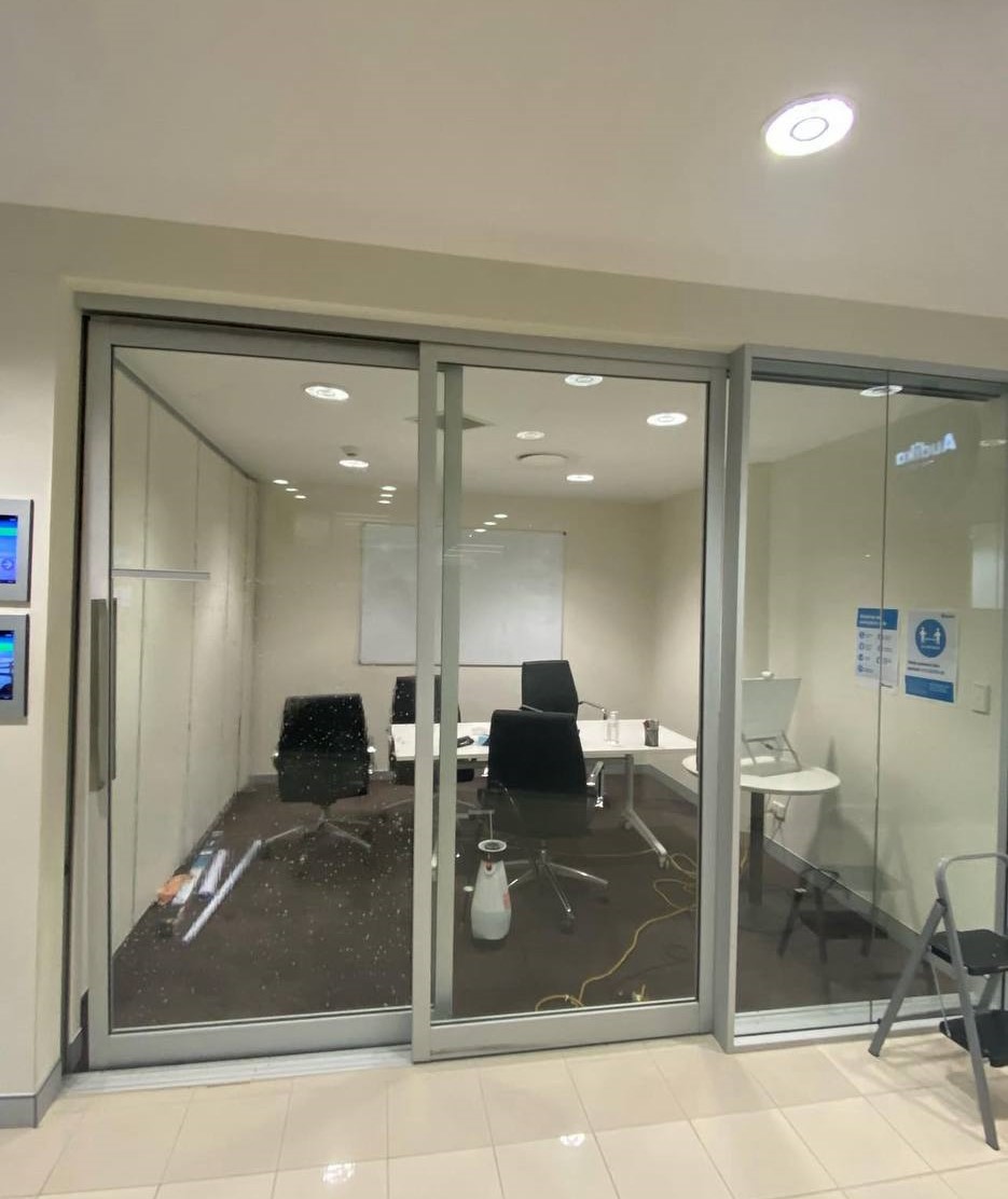 Office Window Tinting Rhodes – Block Heat & Protect Your Interiors Fast