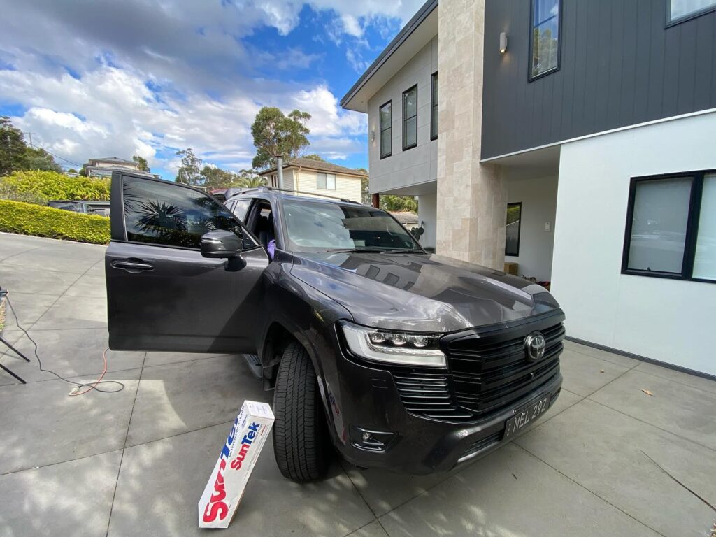 Ceramic Tinting Warriewood – Premium UV & Heat Rejection Films